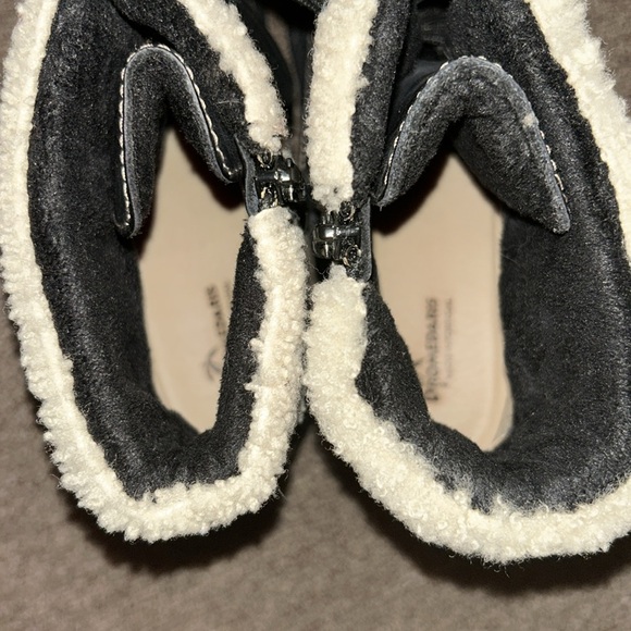 KARA SHEARLING - Picture 8 of 9